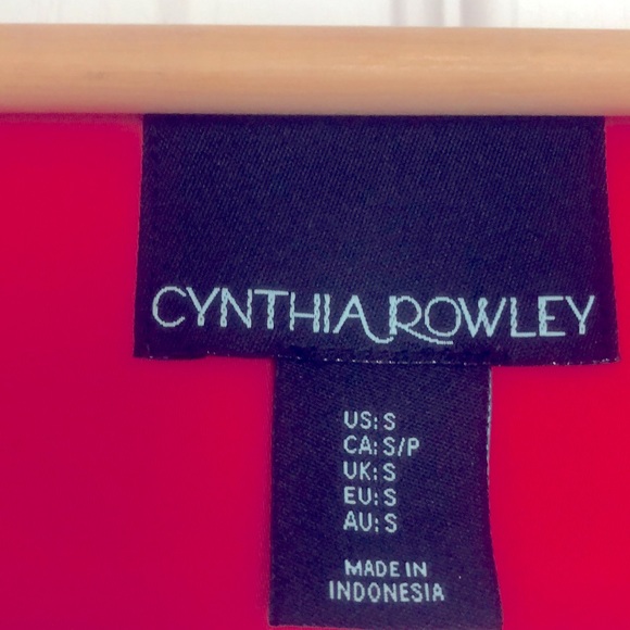 Bright pink Cynthia Rowley dress, key hole back. - Picture 2 of 4